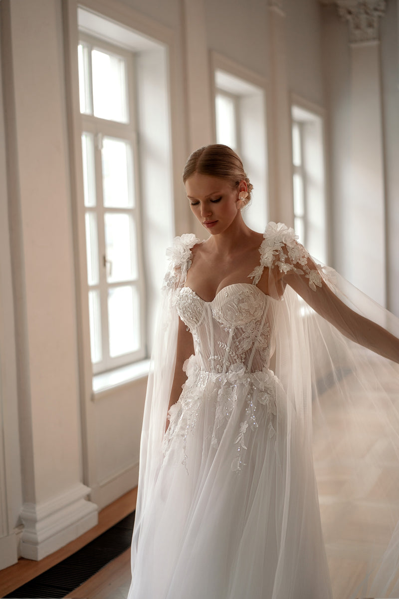 Sweetheart Bodice A-Line Tulle Wedding Dress with 3D Flowers and Removable Wings