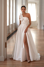 A-Line Strapless Simple Wedding Dress