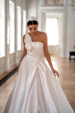 A-Line Strapless Simple Wedding Dress