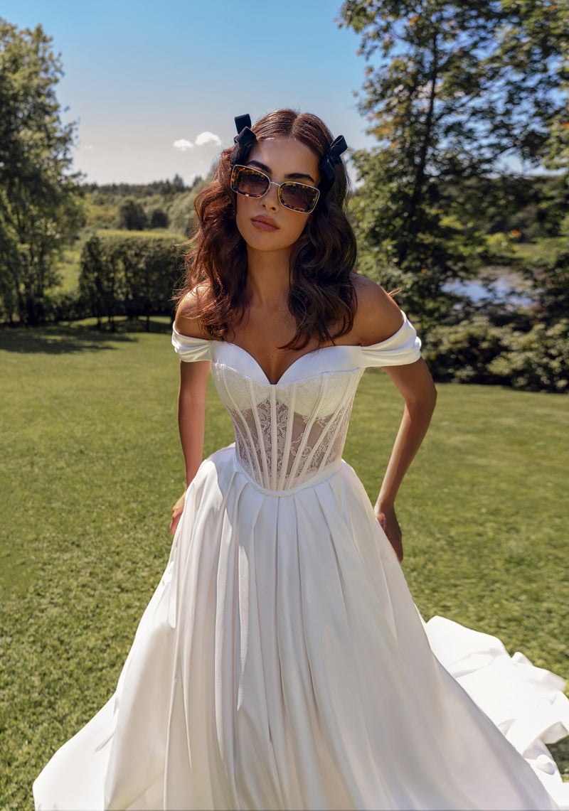 Off-Shoulder A-Line Corset Wedding Dress with Long Train