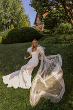 Mermaid Minimalist Wedding Dress with Removable Cape