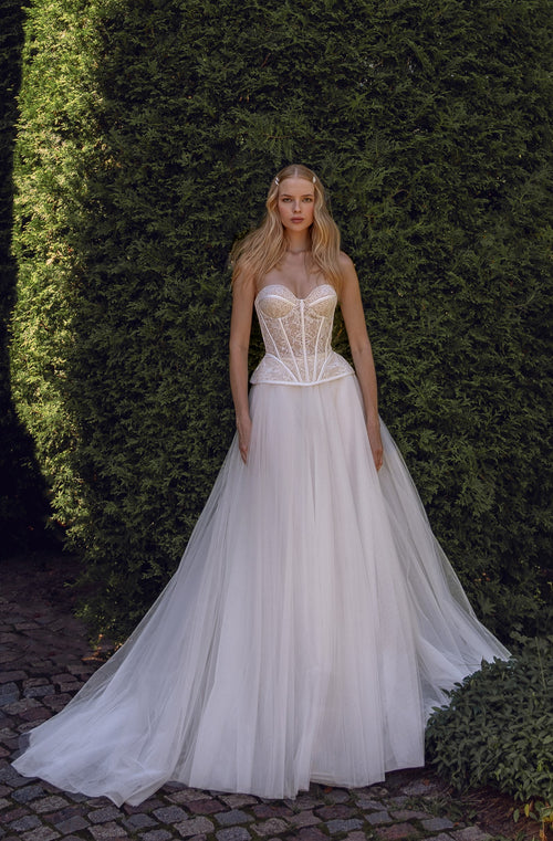 Sweetheart Lace Corset A-Line Wedding Dress