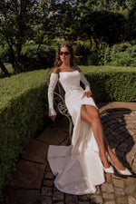 Minimalist Mermaid Wedding Dress with Daring High Slit and Removable Sleeves