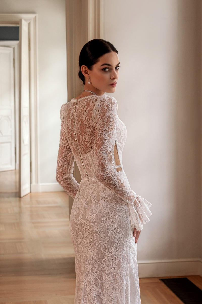 Long Sleeve Mermaid Lace Wedding Dress with Front Slit