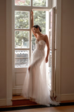 Sweetheart Mermaid Wedding Dress with High Slit and Removable Cape