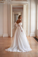 Sweetheart A-Line Wedding Dress with Daring Slit and Removable Rose Sleeves