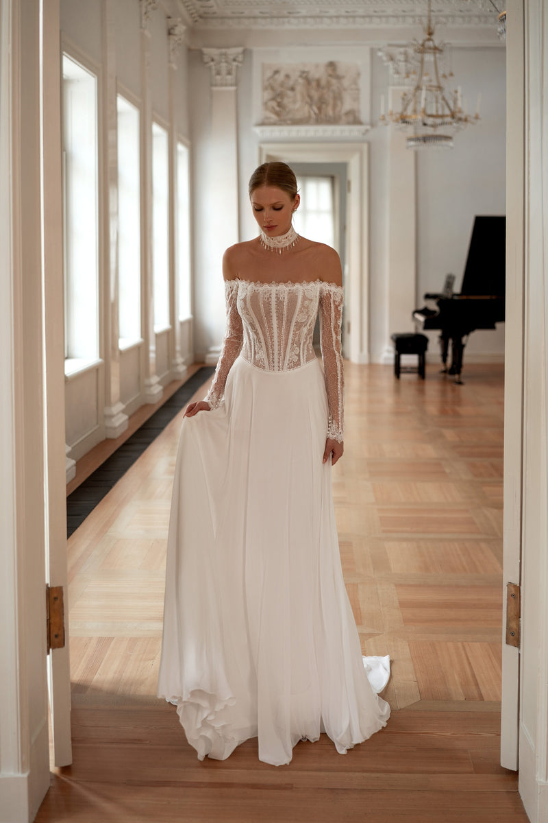 Off-Shoulder Bohemian A-Line Wedding Dress with Choker