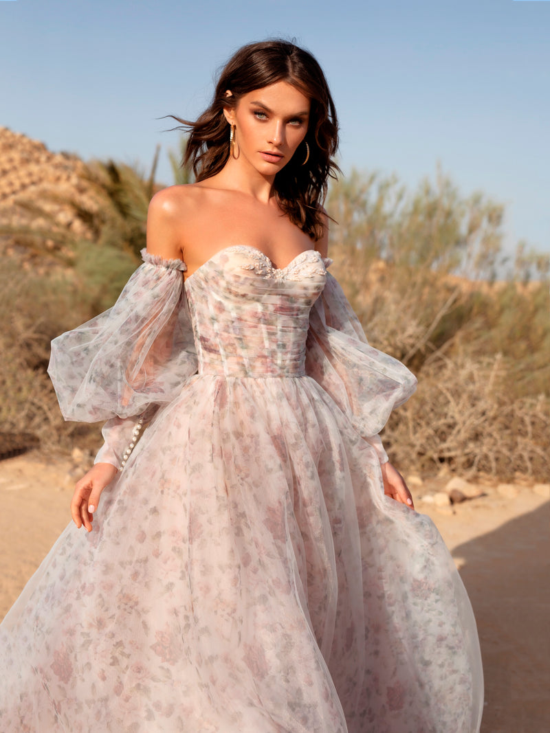 Strapless A-line wedding dress with removable sleeves