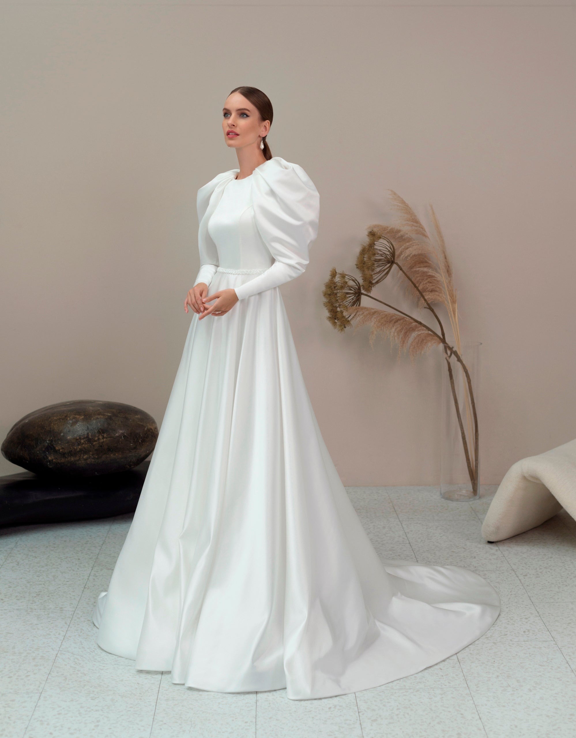Elegant High Neck Long Sleeve Modest Wedding Gown – HAREM's Brides
